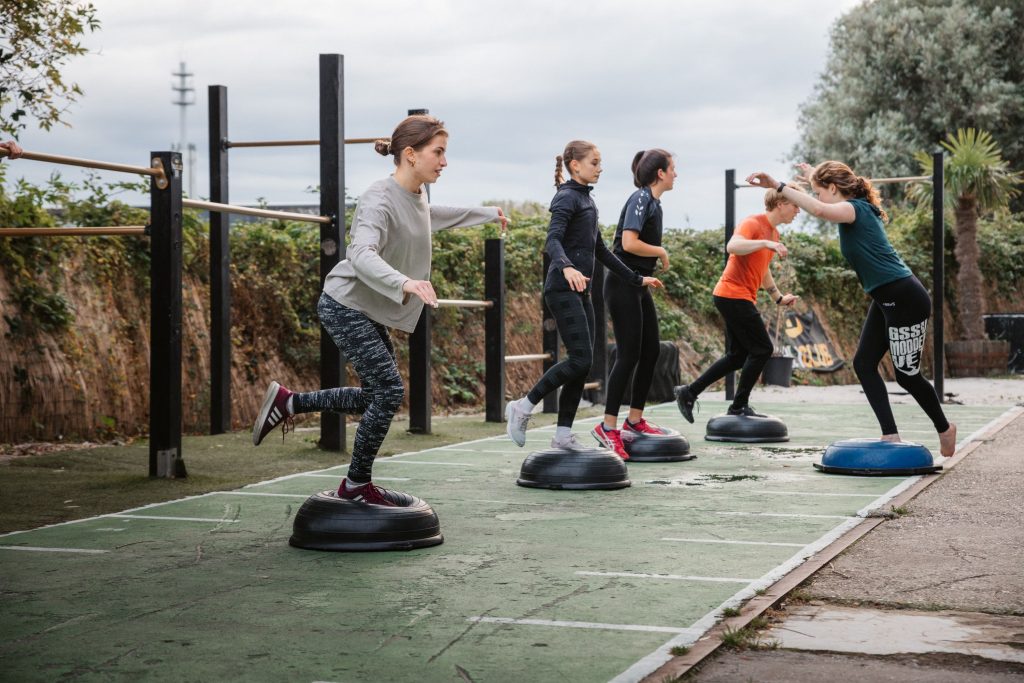 Groepslessen in de buitenlucht bij Caliclub Groningen